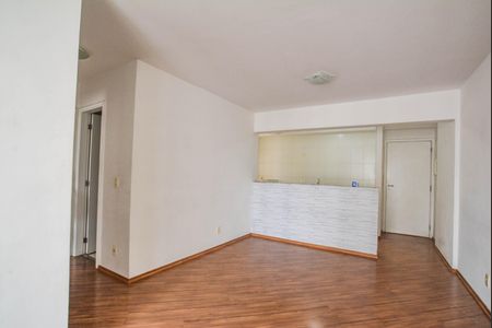 Sala de apartamento para alugar com 3 quartos, 70m² em Vila Valparaíso, Santo André