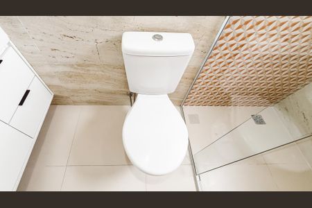 Casa para alugar com 143m², 3 quartos e 2 vagasBanheiro da Suíte