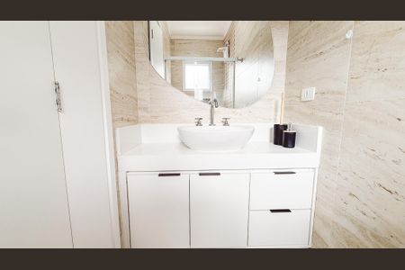 Casa para alugar com 143m², 3 quartos e 2 vagasBanheiro da Suíte