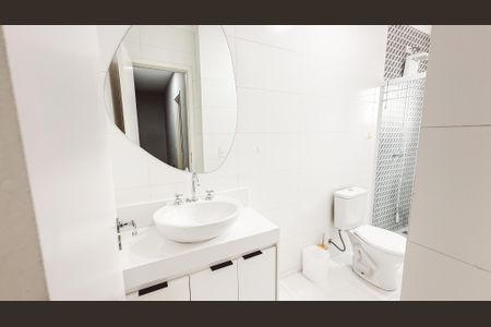 Casa para alugar com 143m², 3 quartos e 2 vagasBanheiro