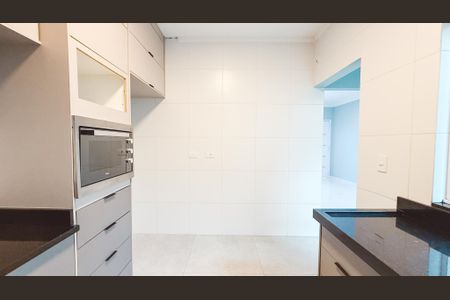 Casa para alugar com 143m², 3 quartos e 2 vagasCozinha