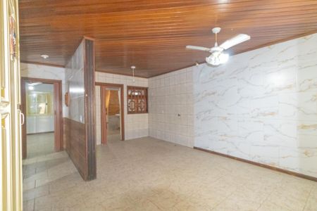 Casa à venda com 92m², 2 quartos e 2 vagasSala/Cozinha