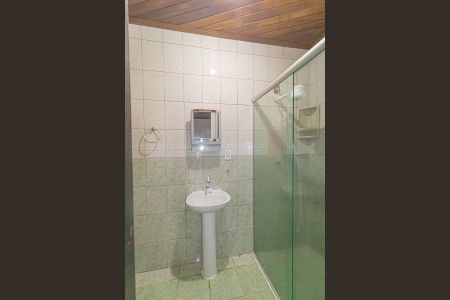 Casa à venda com 92m², 2 quartos e 2 vagasBanheiro da Suíte