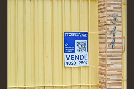 Casa à venda com 92m², 2 quartos e 2 vagasplaca