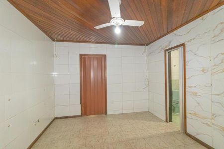 Casa à venda com 92m², 2 quartos e 2 vagasQuarto 2 - Suíte
