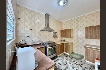 Casa à venda com 250m², 3 quartos e 3 vagasCozinha