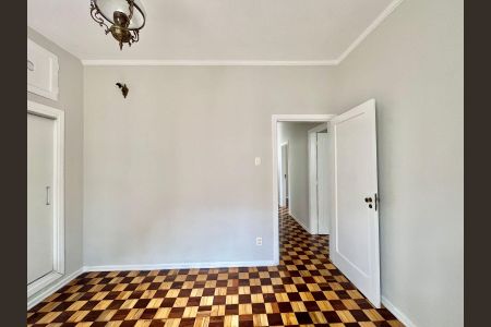 Casa à venda com 250m², 3 quartos e 3 vagasQuarto 2