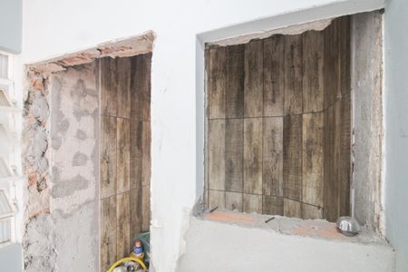 Casa à venda com 84m², 5 quartos e 2 vagasEdícula - Banheiro