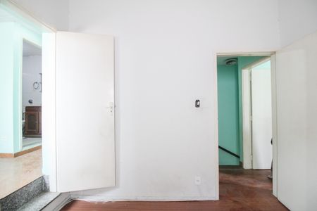 Casa à venda com 84m², 5 quartos e 2 vagasQuarto 2