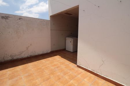 Casa à venda com 84m², 5 quartos e 2 vagasQuintal Superior