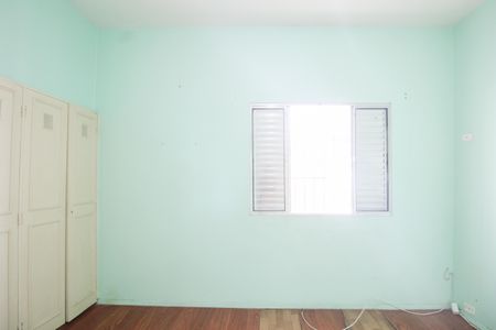 Casa à venda com 84m², 5 quartos e 2 vagasQuarto 1