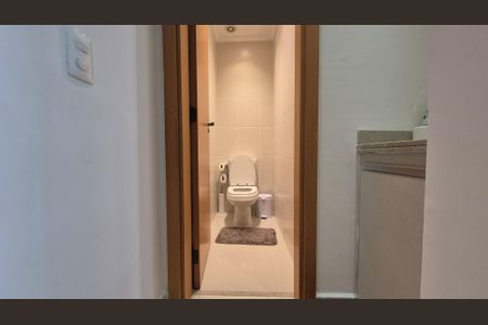 Apartamento à venda com 126m², 3 quartos e 3 vagas Apartamento à venda com 126m², 3 quartos e 3 vagasLavabo
