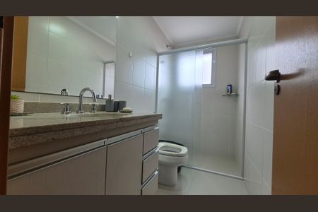 Apartamento à venda com 126m², 3 quartos e 3 vagas Apartamento à venda com 126m², 3 quartos e 3 vagasSuíte 2