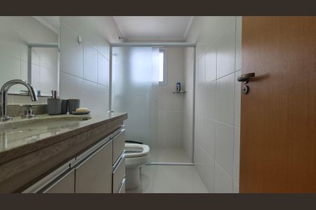 Apartamento à venda com 126m², 3 quartos e 3 vagas Apartamento à venda com 126m², 3 quartos e 3 vagasSuíte 2