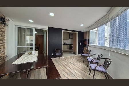 Varanda  de apartamento à venda com 3 quartos, 126m² em Vila Scarpelli, Santo André