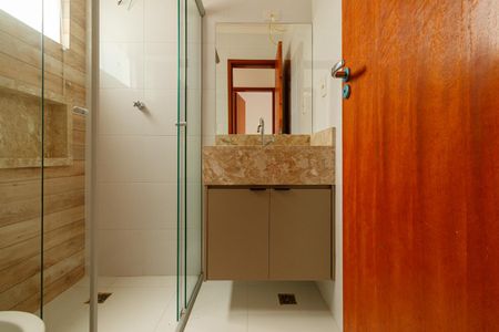 Apartamento para alugar com 37m², 2 quartos e 1 vaga Apartamento para alugar com 37m², 2 quartos e 1 vagaBanheiro