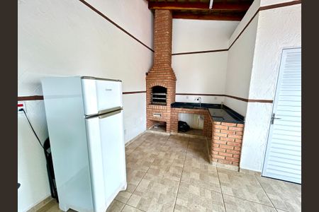 Apartamento para alugar com 42m², 2 quartos e sem vagaÁrea comum - Churrasqueira