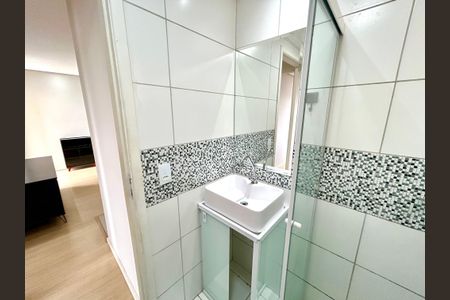 Apartamento para alugar com 42m², 2 quartos e sem vagaBanheiro 