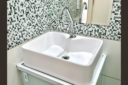 Apartamento para alugar com 42m², 2 quartos e sem vagaBanheiro 