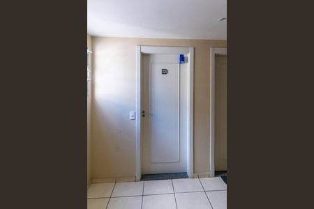 Apartamento para alugar com 47m², 2 quartos e sem vagaÁrea comum - Entrada do imóvel