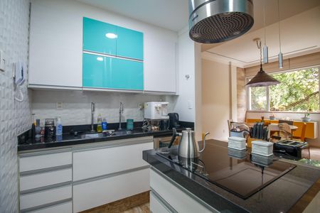 Apartamento à venda com 72m², 3 quartos e 1 vaga Apartamento à venda com 72m², 3 quartos e 1 vagaCozinha