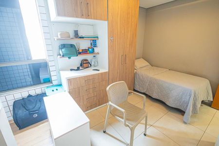 Apartamento à venda com 170m², 3 quartos e 4 vagas Apartamento à venda com 170m², 3 quartos e 4 vagasquarto 2