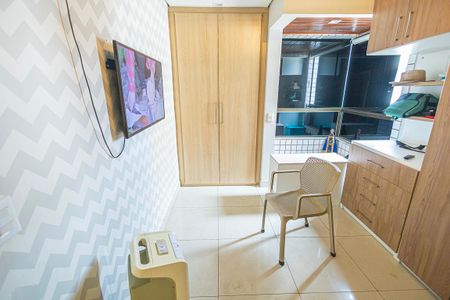 Apartamento à venda com 170m², 3 quartos e 4 vagas Apartamento à venda com 170m², 3 quartos e 4 vagasquarto 2