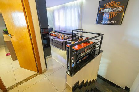 Apartamento à venda com 170m², 3 quartos e 4 vagas Apartamento à venda com 170m², 3 quartos e 4 vagassala / cobertura