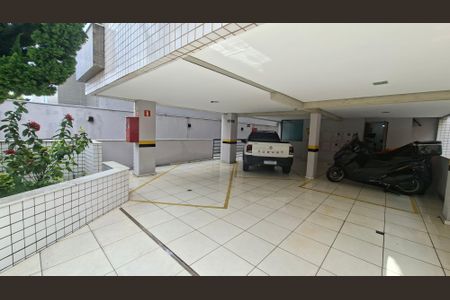 Apartamento à venda com 170m², 3 quartos e 4 vagas Apartamento à venda com 170m², 3 quartos e 4 vagasgaragem / 3 vagas