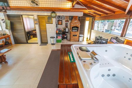 Apartamento à venda com 170m², 3 quartos e 4 vagas Apartamento à venda com 170m², 3 quartos e 4 vagascobertura / espaço goumert