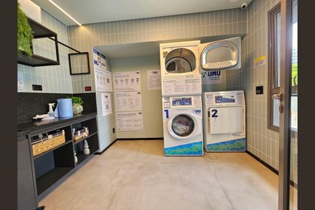 Studio para alugar com 19m², 1 quarto e sem vaga Studio para alugar com 19m², 1 quarto e sem vagaLavanderia