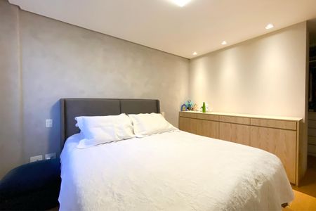 Apartamento para alugar com 122m², 3 quartos e 2 vagas Apartamento para alugar com 122m², 3 quartos e 2 vagasSuite 1