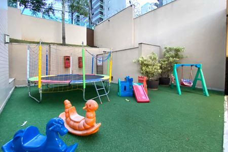 Apartamento para alugar com 122m², 3 quartos e 2 vagas Apartamento para alugar com 122m², 3 quartos e 2 vagasÁrea comum