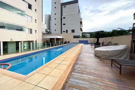 Apartamento para alugar com 122m², 3 quartos e 2 vagas Apartamento para alugar com 122m², 3 quartos e 2 vagasÁrea comum