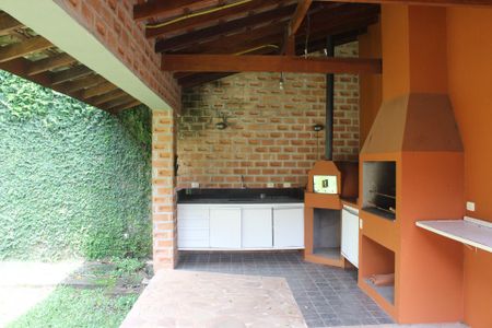 Casa de condomínio para alugar com 750m², 3 quartos e 5 vagas Casa de condomínio para alugar com 750m², 3 quartos e 5 vagasChurrasqueira