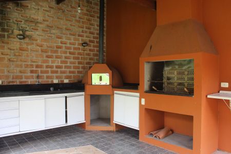 Casa de condomínio para alugar com 750m², 3 quartos e 5 vagas