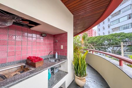 Apartamento à venda com 374m², 4 quartos e 4 vagasVaranda Gourmet