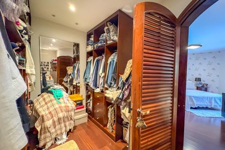 Apartamento à venda com 374m², 4 quartos e 4 vagasClose da Varanda da Suíte Master