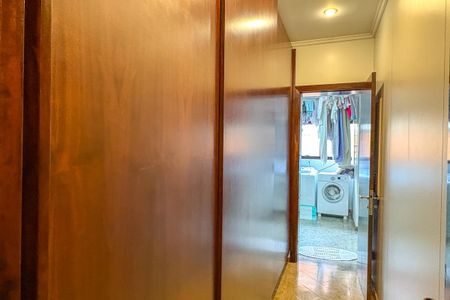 Apartamento à venda com 374m², 4 quartos e 4 vagasDespensa