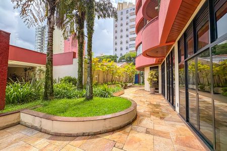 Apartamento à venda com 374m², 4 quartos e 4 vagasÁrea Comum