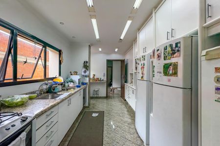 Apartamento à venda com 374m², 4 quartos e 4 vagasCozinha