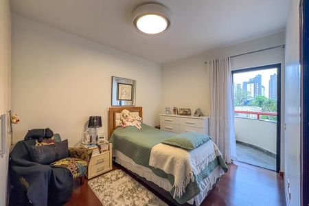 Apartamento à venda com 374m², 4 quartos e 4 vagasSuíte 2