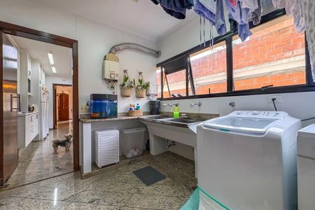 Apartamento à venda com 374m², 4 quartos e 4 vagasÁrea de Serviço