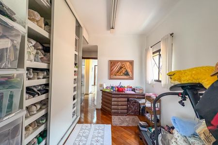 Apartamento à venda com 374m², 4 quartos e 4 vagasQuarto de Serviço