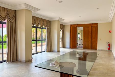 Apartamento à venda com 374m², 4 quartos e 4 vagasÁrea Comum