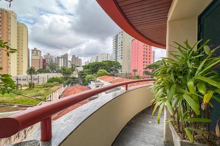 Apartamento à venda com 374m², 4 quartos e 4 vagasVista da Sala de TV