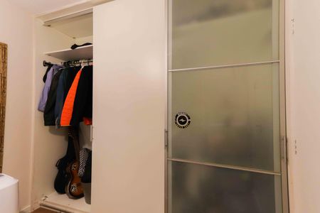 Casa de condomínio à venda com 165m², 2 quartos e 1 vaga Casa de condomínio à venda com 165m², 2 quartos e 1 vagaQuarto 1