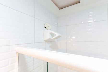 Casa de condomínio à venda com 165m², 2 quartos e 1 vaga Casa de condomínio à venda com 165m², 2 quartos e 1 vagaBanheiro