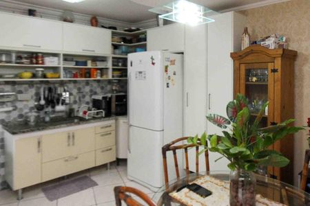 Casa à venda com 172m², 2 quartos e 1 vaga Casa à venda com 172m², 2 quartos e 1 vagaCozinha