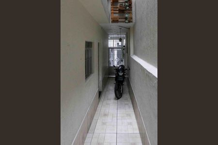 Casa à venda com 172m², 2 quartos e 1 vaga Casa à venda com 172m², 2 quartos e 1 vagaCorredor